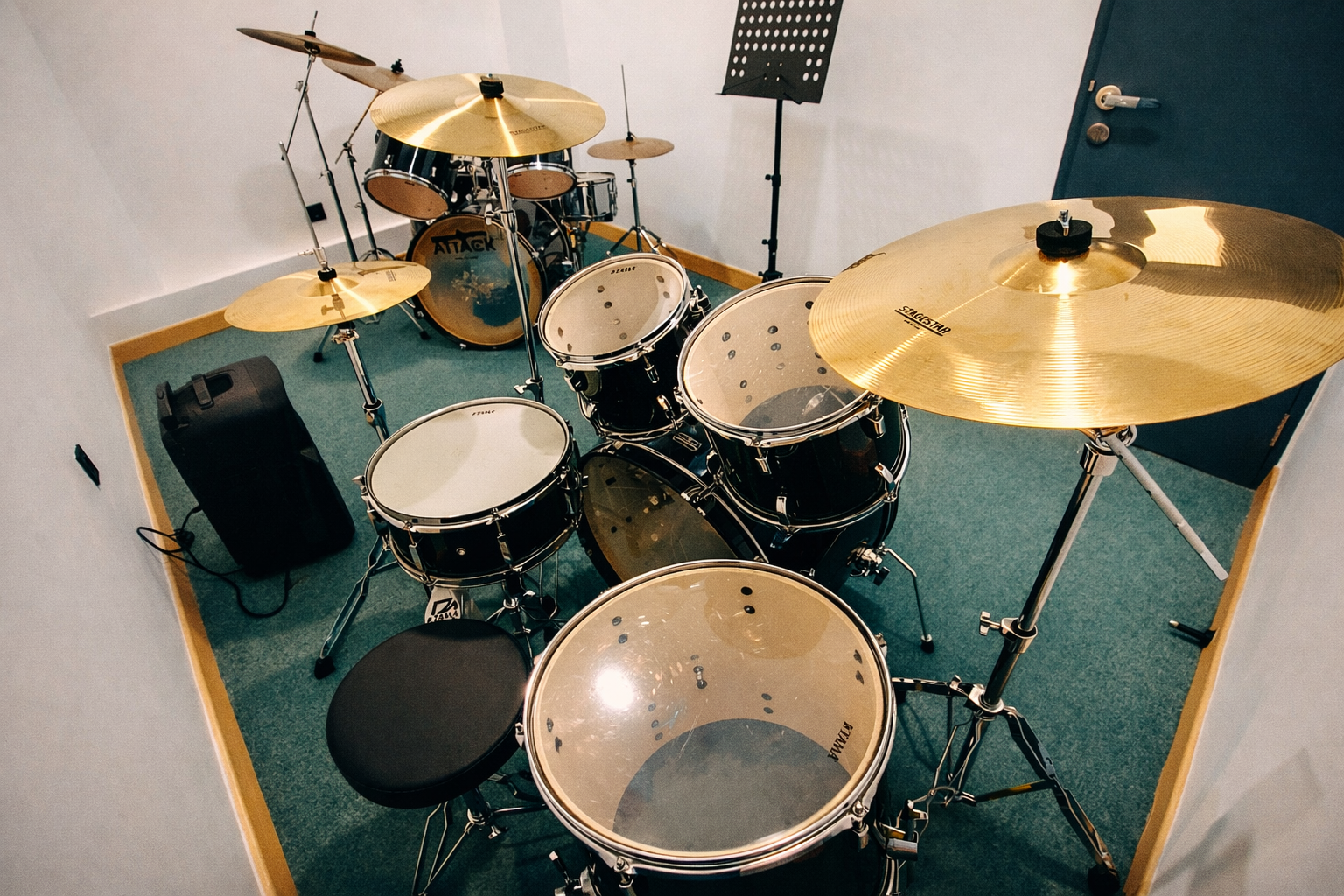 Studio 4