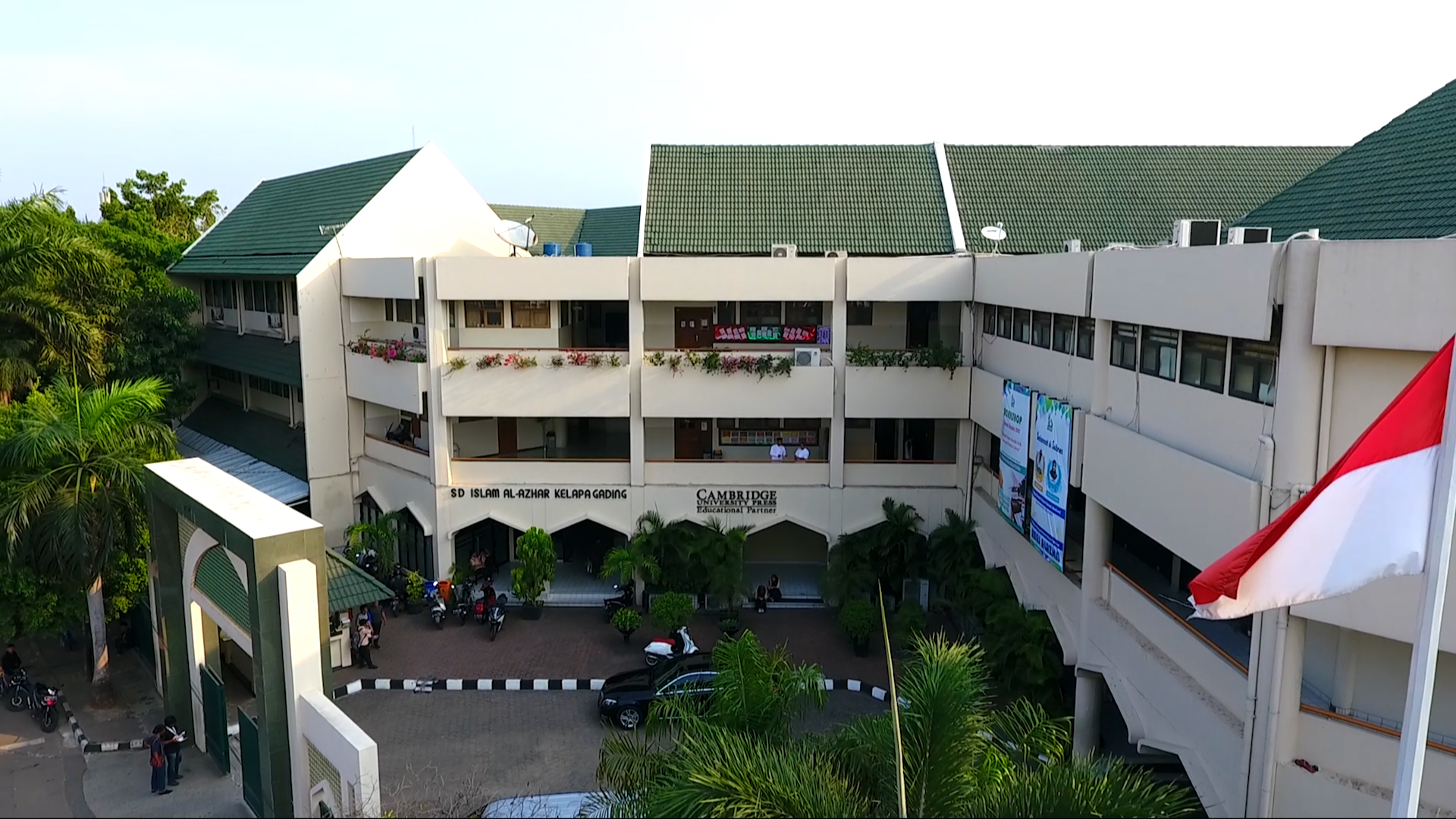 Gedung kampus Al-Azhar Kelapa Gading Jakarta