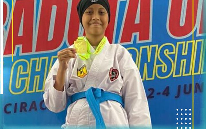 Juara 1 Lomba Kata Perorangan Putri